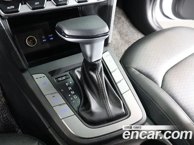 Hyundai AVANTE 2019 — фото 10