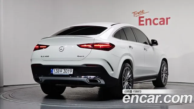 Mercedes-Benz GLE-Class 2025 — фото 2