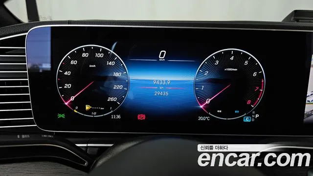 Mercedes-Benz GLE-Class 2025 — фото 11