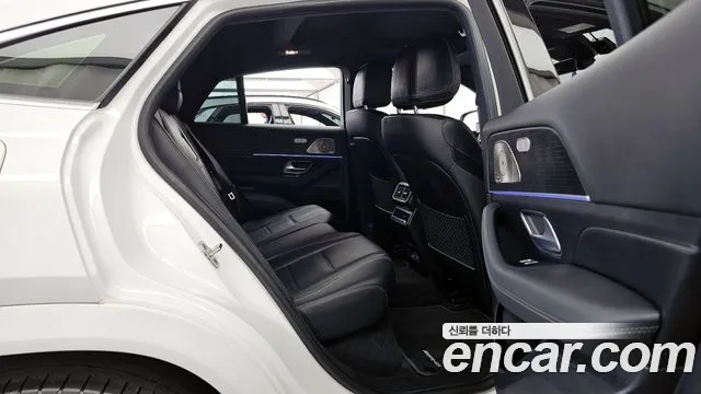 Mercedes-Benz GLE-Class 2025 — фото 18