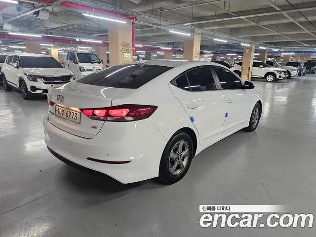 Hyundai AVANTE 2016 — фото 5