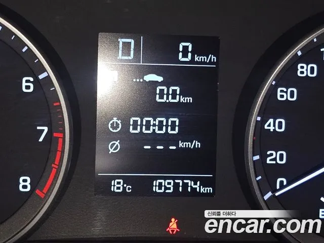 Hyundai AVANTE 2016 — фото 12
