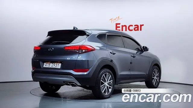 Hyundai Tucson 2017 — фото 2