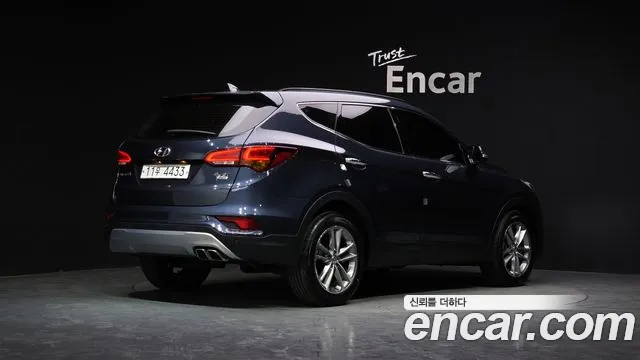 Hyundai Santafe 2016 — фото 2