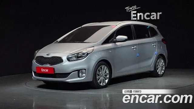 Kia Carens 2015 — фото 1
