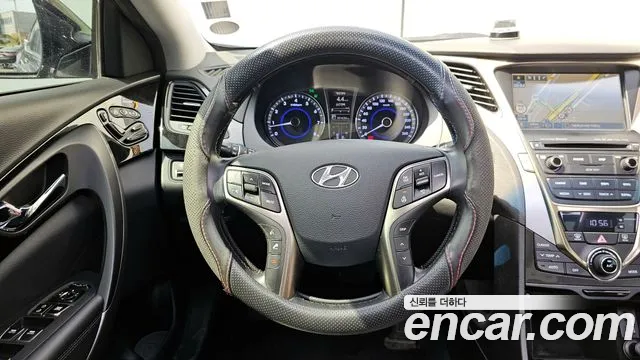 Hyundai Grandeur 2014 — фото 12