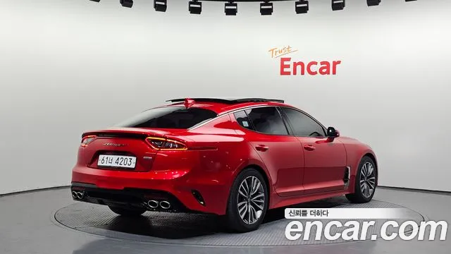 Kia Stinger 2020 — фото 2