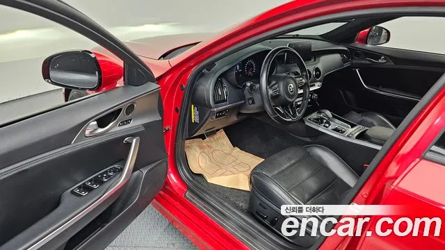 Kia Stinger 2020 — фото 10