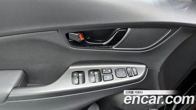 Hyundai Kona 2019 — фото 17