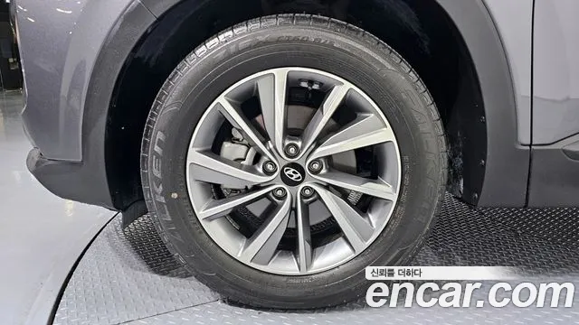 Hyundai Santafe 2019 — фото 5