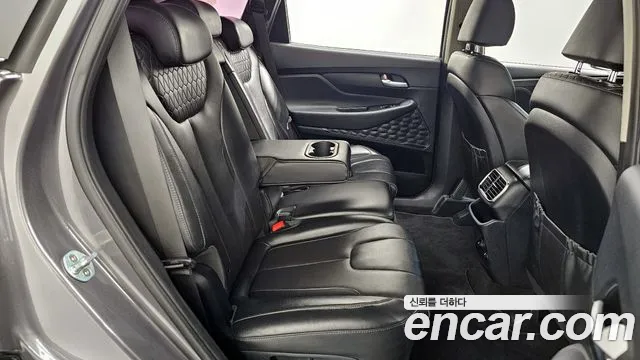 Hyundai Santafe 2019 — фото 12