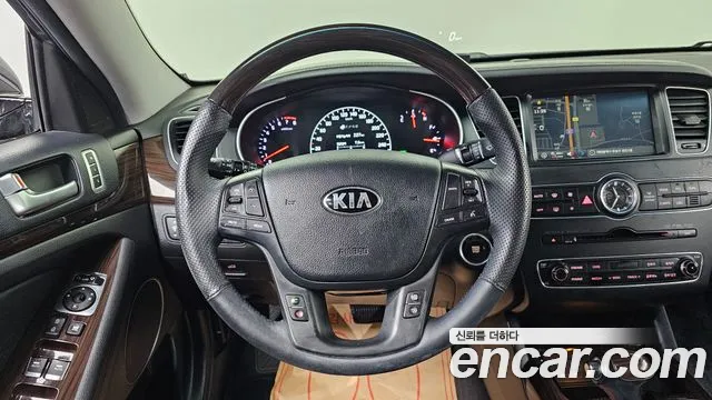 Kia K7 2015 — фото 15