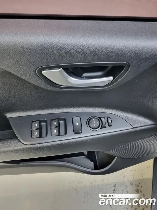 Kia Stonic 2020 — фото 11