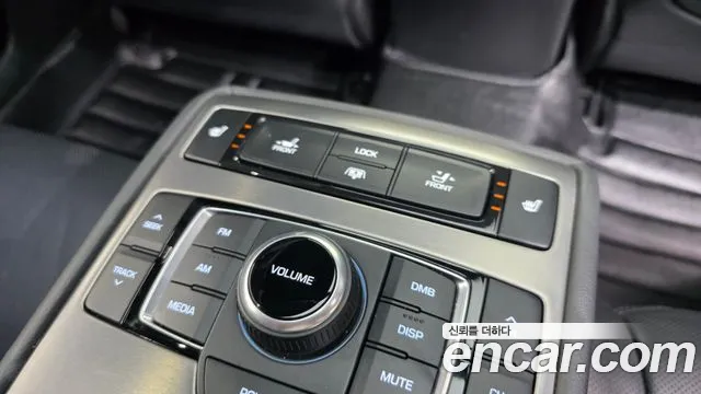 Hyundai Genesis 2015 — фото 19