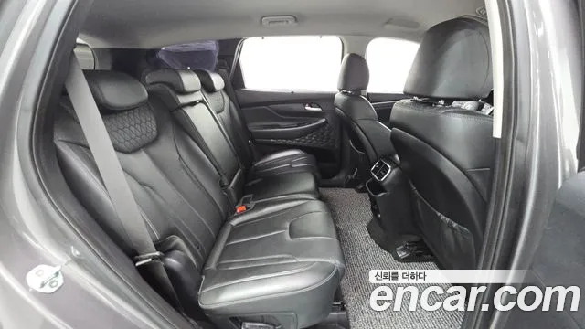 Hyundai Santafe 2019 — фото 12