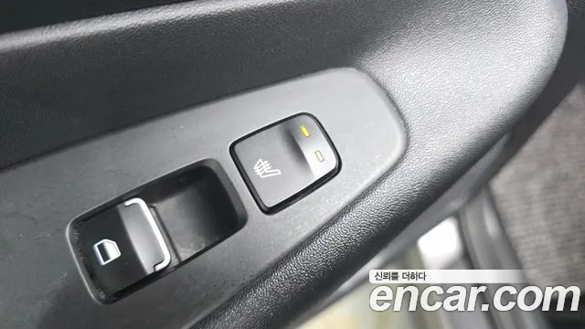 Hyundai Santafe 2019 — фото 19