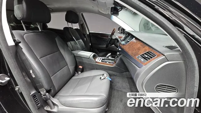 Hyundai Equus 2014 — фото 10