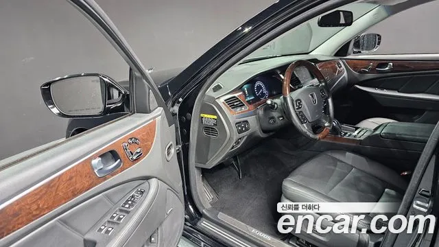 Hyundai Equus 2014 — фото 12