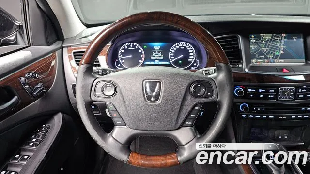 Hyundai Equus 2014 — фото 13