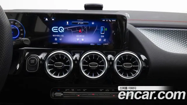 Mercedes-Benz EQA 2026 — фото 16