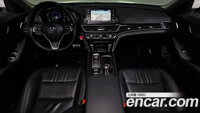 Honda Accord 2022 — фото 10