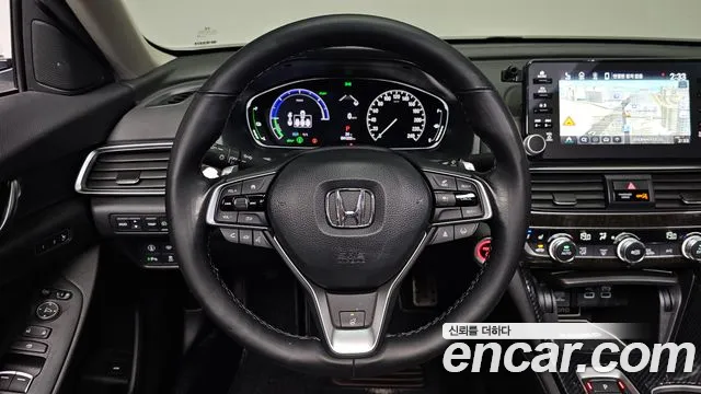 Honda Accord 2022 — фото 18