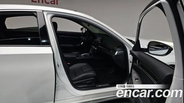 Honda Accord 2022 — фото 16