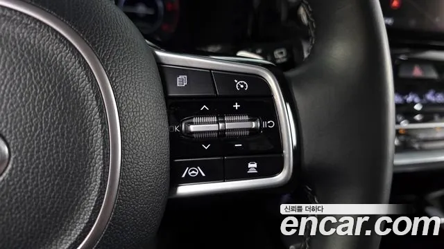 Kia Sorento 2021 — фото 17