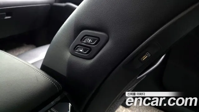 Kia Sorento 2021 — фото 19