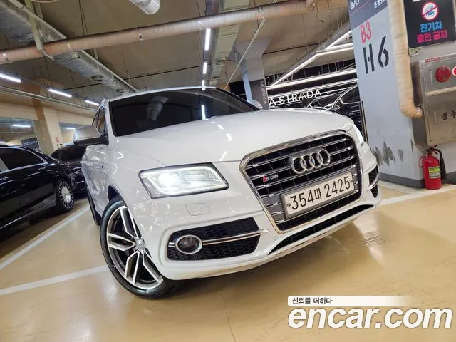 Audi SQ5 2014 — фото 1