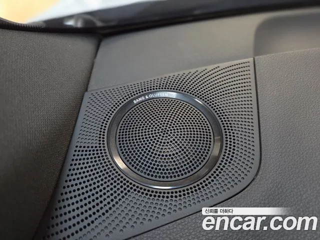 Audi SQ5 2014 — фото 15