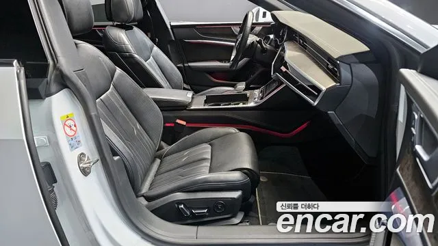 Audi A7 2020 — фото 17