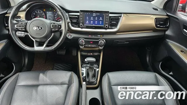 Kia Stonic 2020 — фото 10