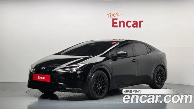 Toyota Prius 2026 — фото 1