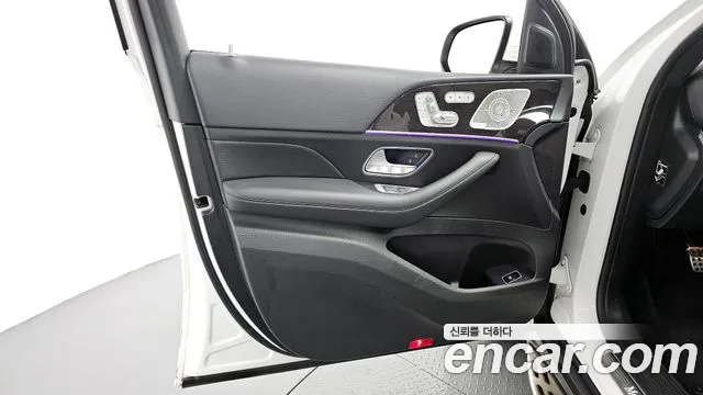 Mercedes-Benz GLE-Class 2023 — фото 14