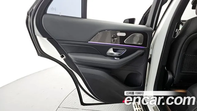 Mercedes-Benz GLE-Class 2023 — фото 15