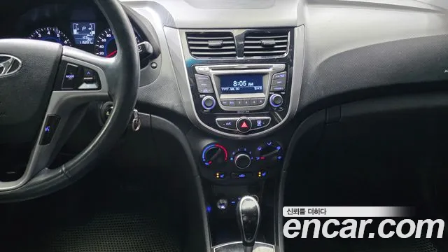 Hyundai Accent 2016 — фото 19
