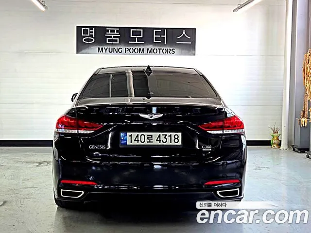 Hyundai Genesis 2014 — фото 17