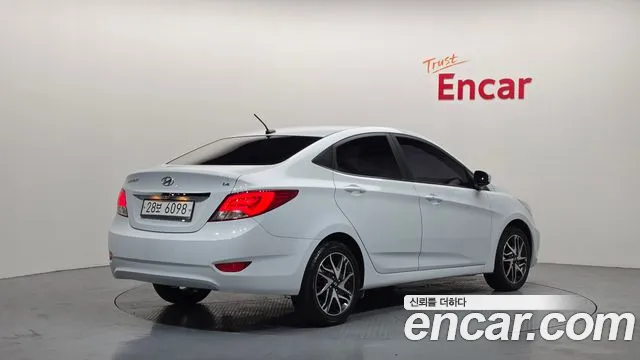 Hyundai Accent 2019 — фото 2