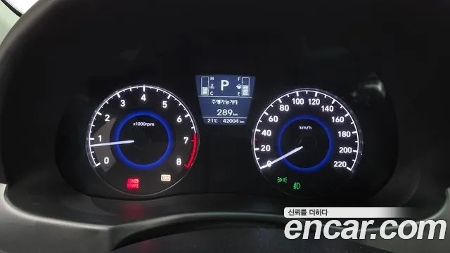 Hyundai Accent 2019 — фото 11