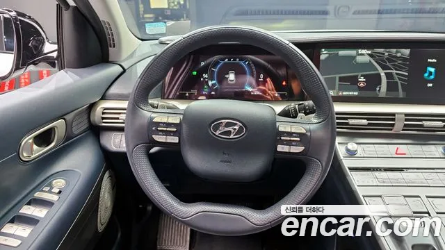 Hyundai Nexo 2019 — фото 19