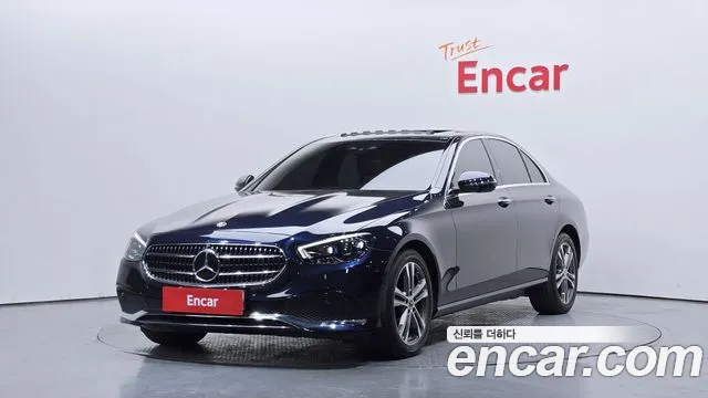 Mercedes-Benz E-Class 2022 — фото 1