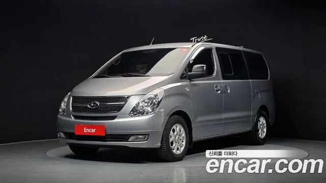 Hyundai Starex 2014 — фото 1