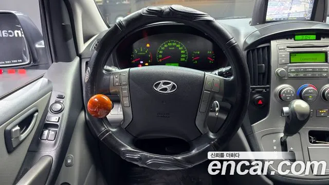 Hyundai Starex 2014 — фото 19