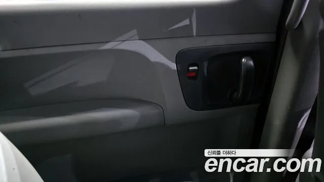 Hyundai Starex 2014 — фото 15
