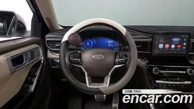 Ford Explorer 2022 — фото 19