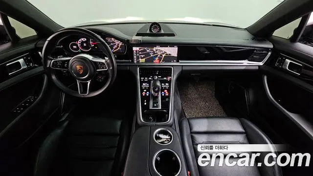Porsche Panamera 2018 — фото 7