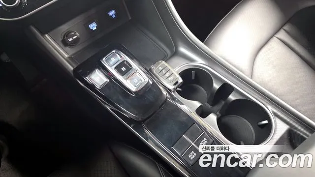 Hyundai Sonata 2020 — фото 12