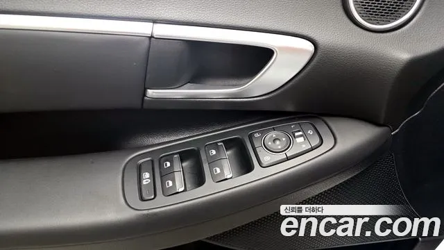 Hyundai Sonata 2020 — фото 15