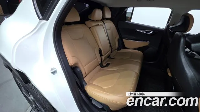 Kia EV6 2022 — фото 11
